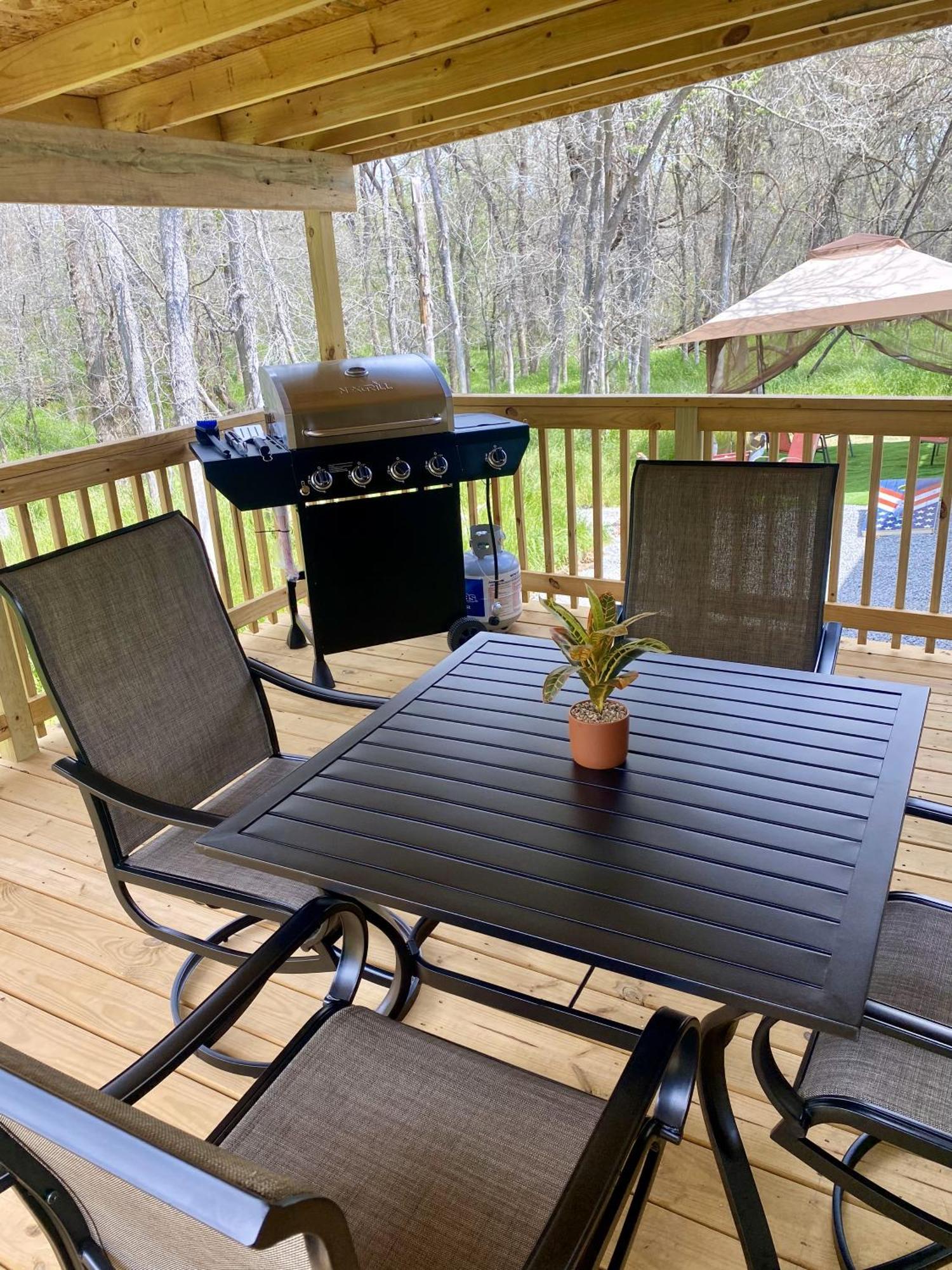 Private Cozy Hideaway With Deck Escape Austin 35Mi Βίλα Bastrop Εξωτερικό φωτογραφία